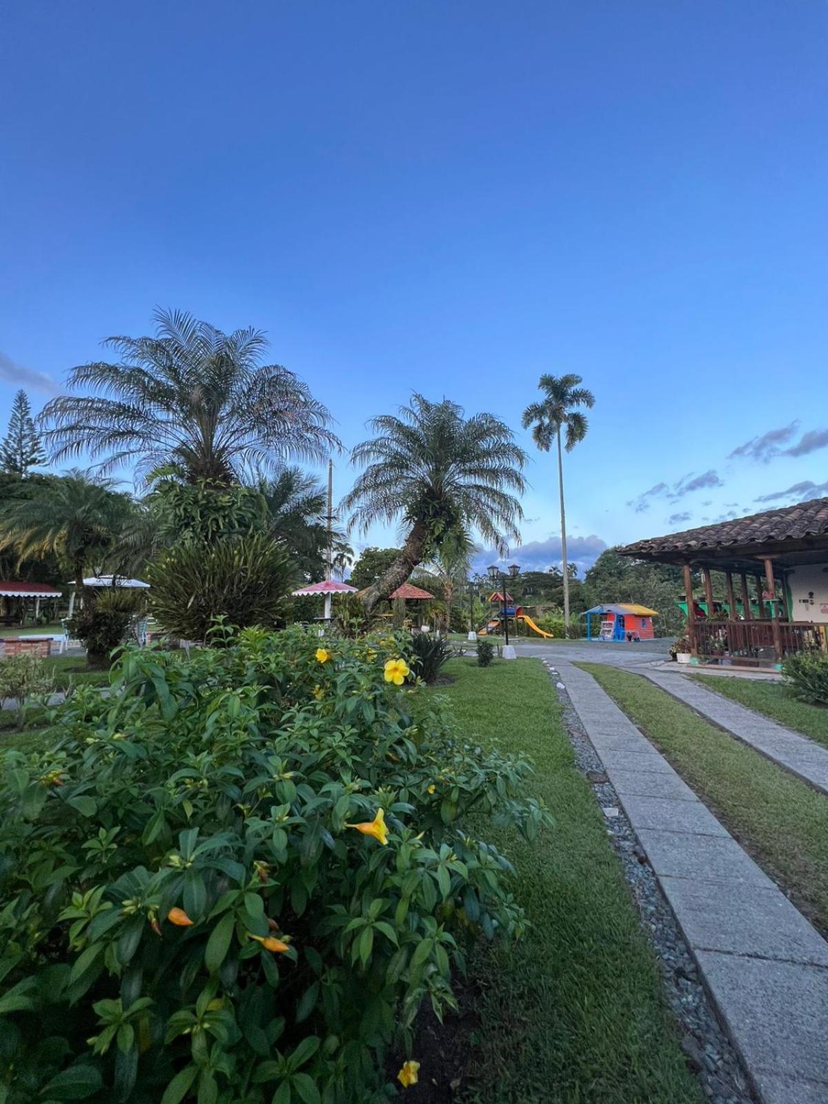 Casa Lemar Hotel Quimbaya Eksteriør billede